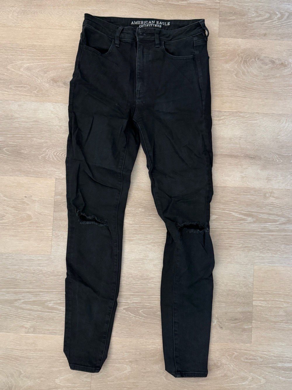 American Eagle women’s jeans